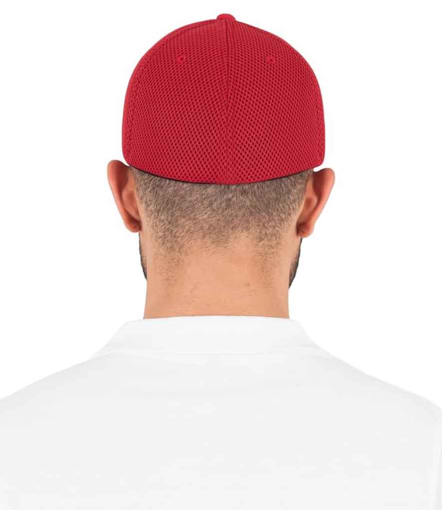 Flexfit / Yupoong Flexfit Tactel Mesh Cap Red