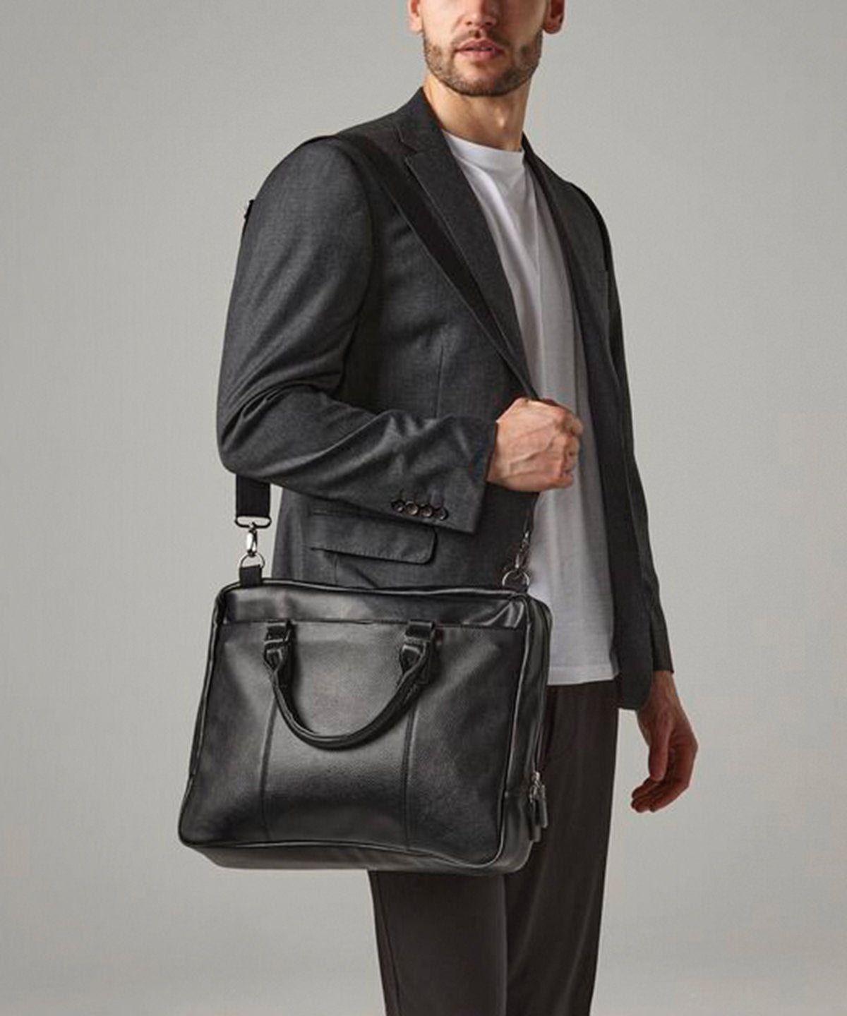 Quadra NuHide® slimline laptop brief Black
