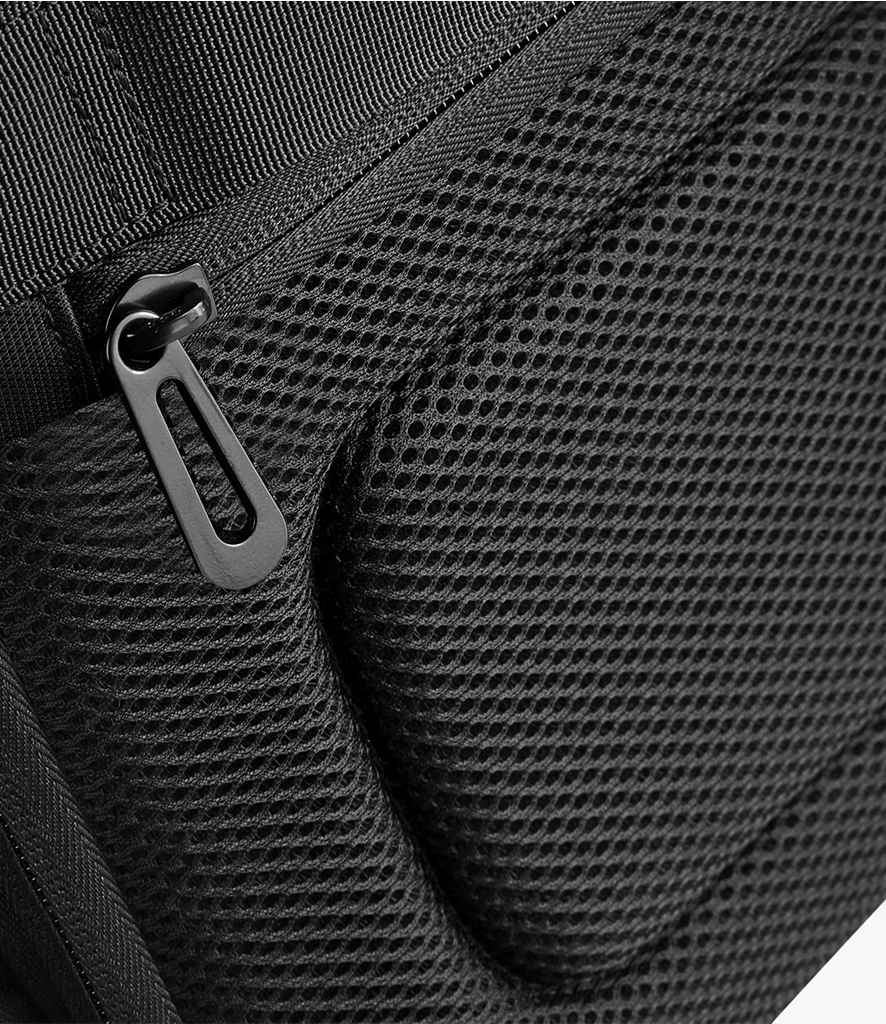 Quadra Pro-Tech Charge Backpack