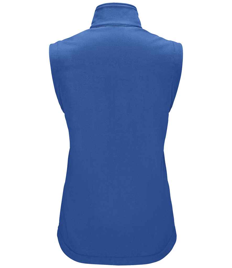 02888 ROY BACK