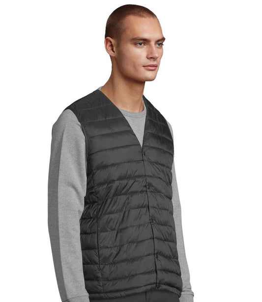 NEOBLU Arthur Lightweight Bodywarmer - model image