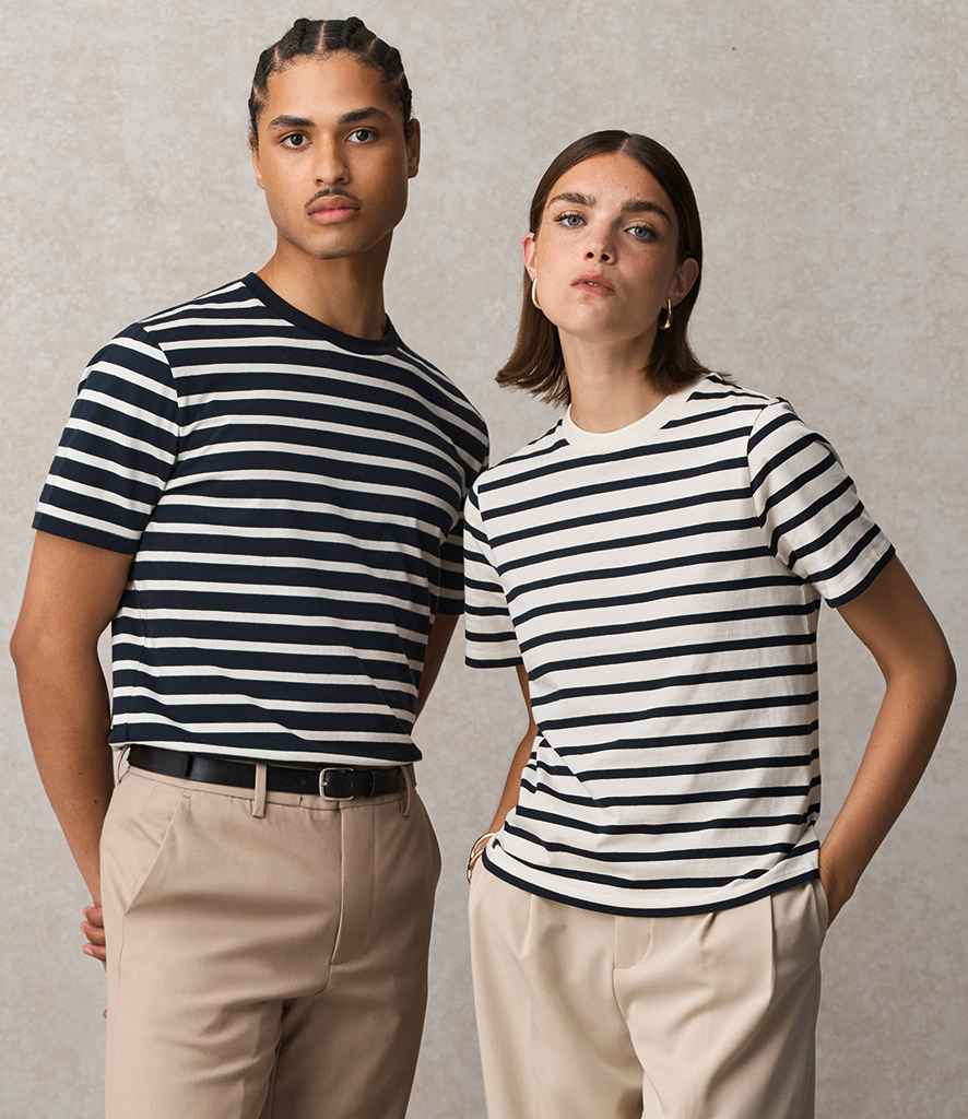 SOL'S Unisex Legend Organic T-Shirt - model image