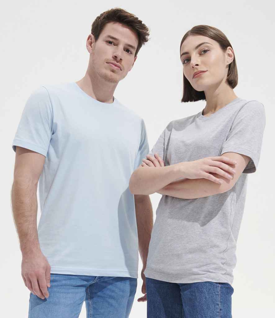 SOL'S Unisex Tuner T-Shirt - model image