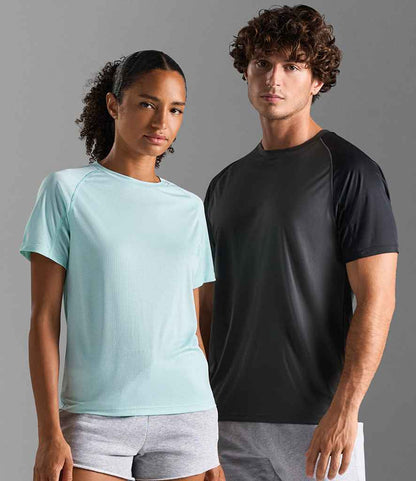 SOL'S Vortex Ripstop Performance T-Shirt - model image