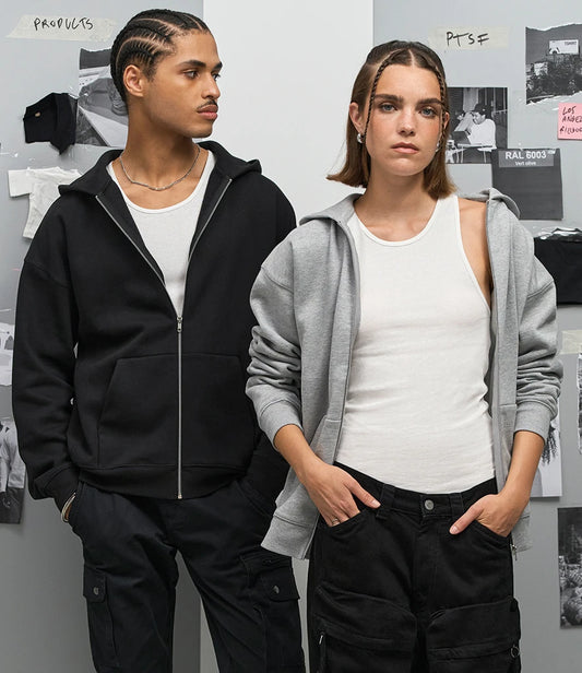 SOL'S Unisex Jelo Zipped Hoodie - Black - Model