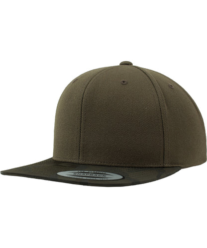 Flexfit / Yupoong Camo visor snapback (6089CV) Olive Camo