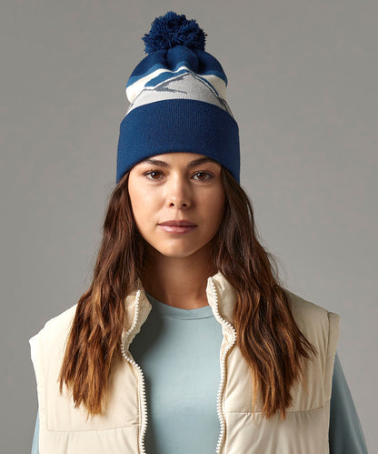 Beechfield Mountain peaks pom pom beanie Alpine Peaks
