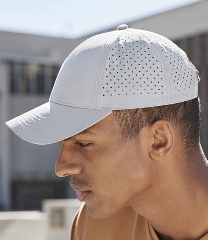 Beechfield Beechfield Laser Performance Trucker Cap Ice Grey