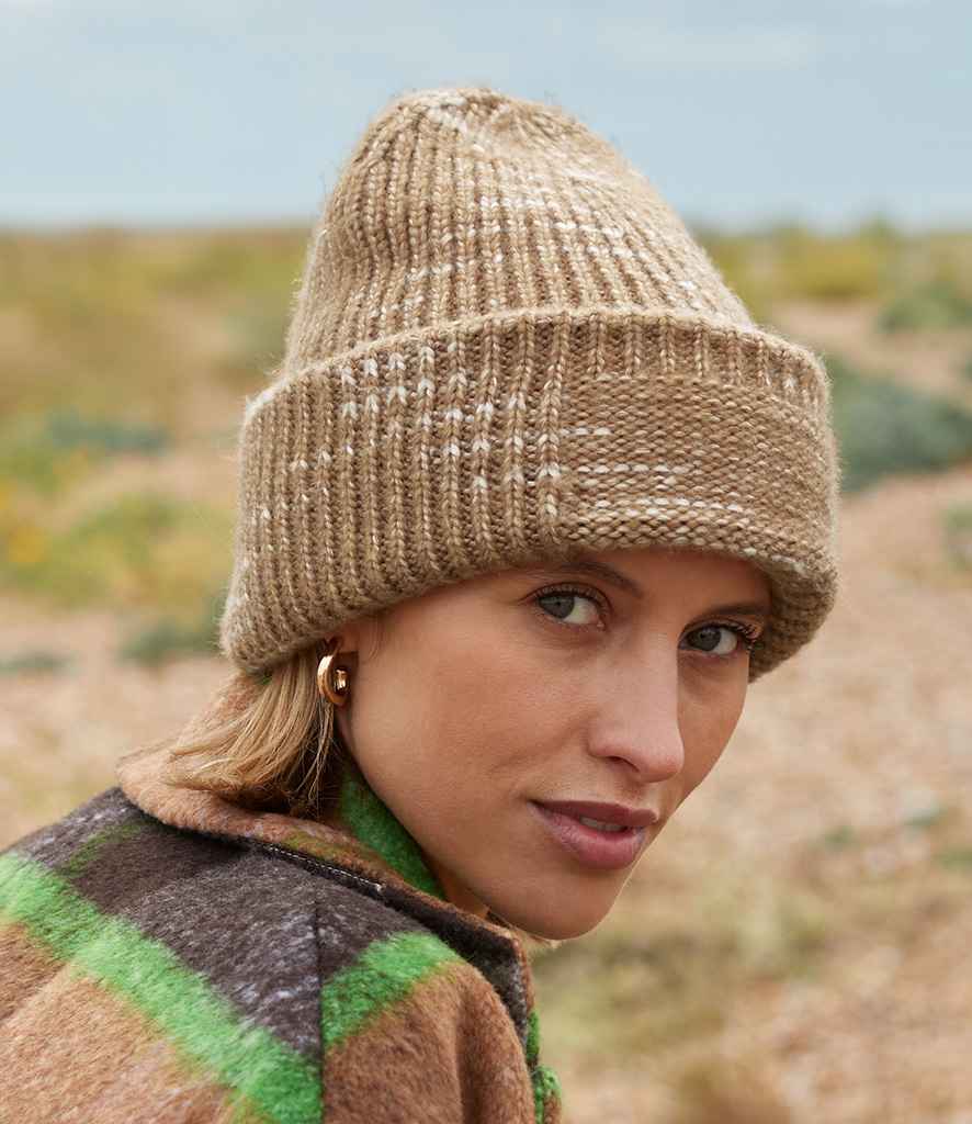 Beechfield Beechfield Chunky Knitted Patch Beanie