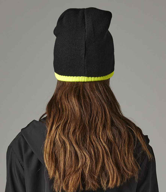 Beechfield Two Tone Pull-On Beanie - model image