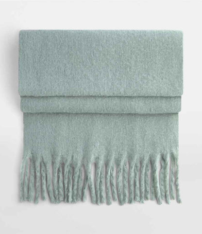 Beechfield Fluffy Scarf