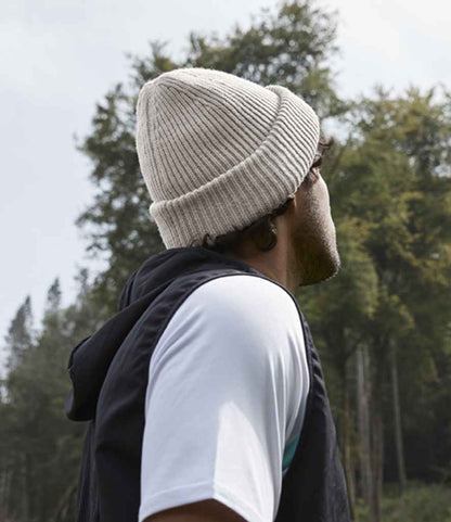 Beechfield Recycled Wind Resistant Breathable Elements Beanie - model image