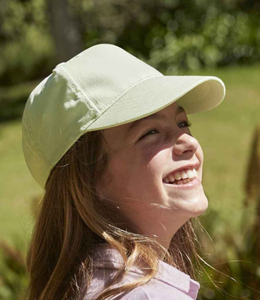 Beechfield Kids Organic Cotton 5 Panel Cap - model image