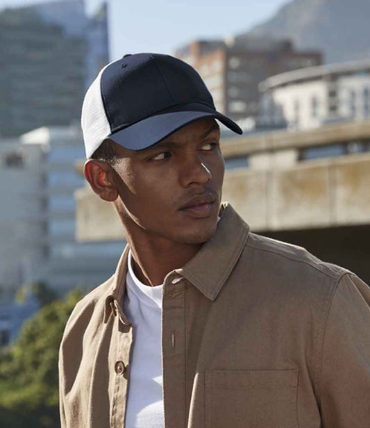 Beechfield Urbanwear Trucker Cap - model image