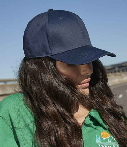 Beechfield Urbanwear 6 Panel Snapback Cap - model image