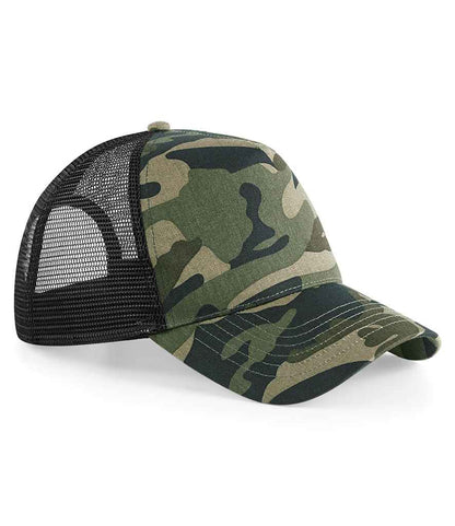 Beechfield Camo Snapback Trucker Cap in Jungle Camo