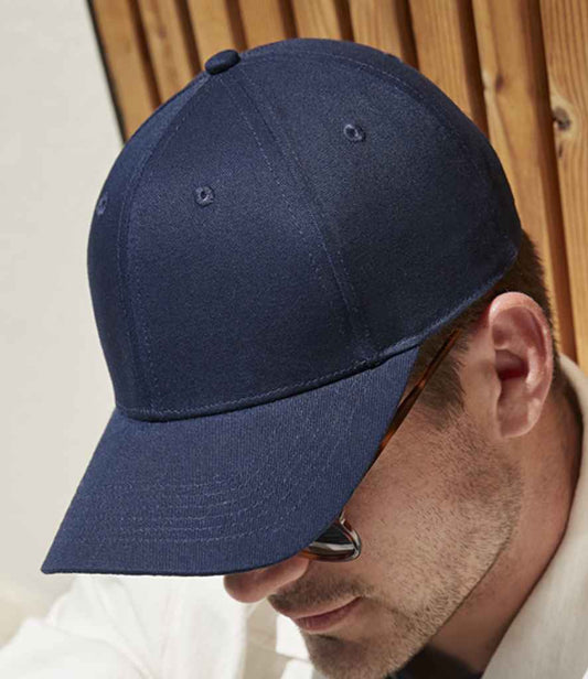 Beechfield EarthAware® Classic Organic Cotton 6 Panel Cap - model image