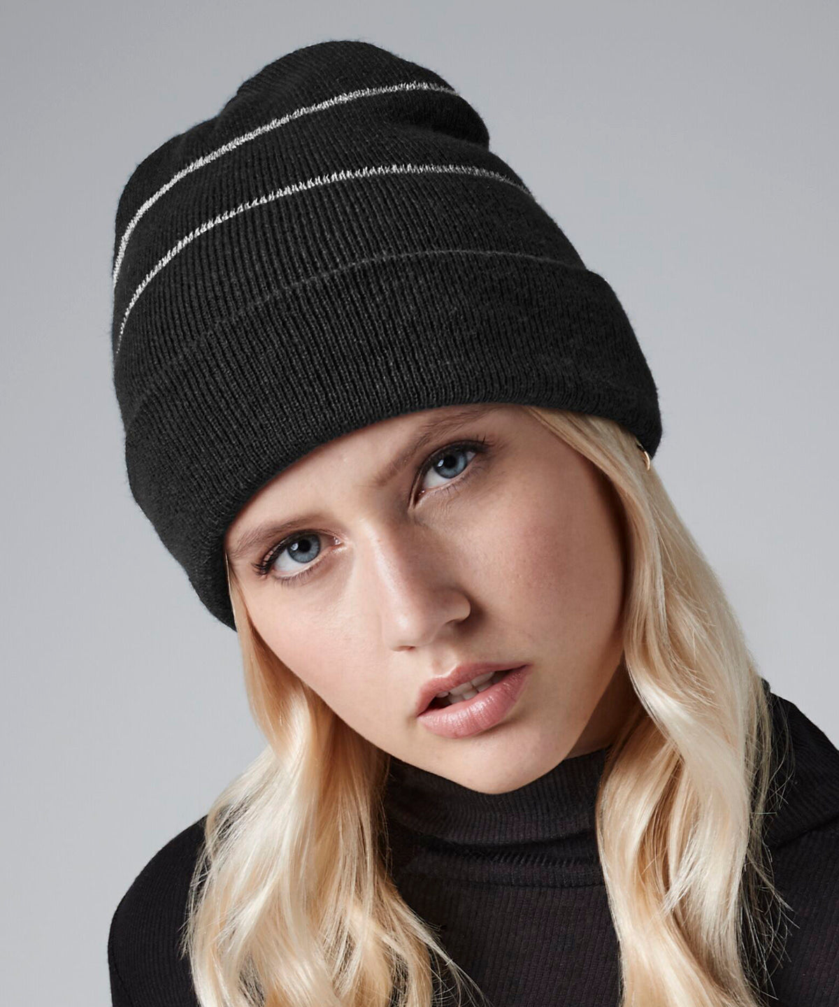 Beechfield Enhanced-viz beanie Black