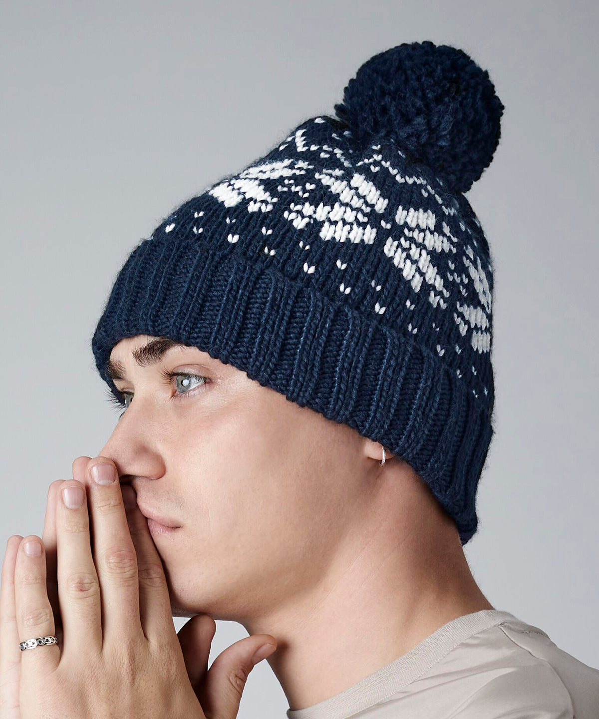 Beechfield Fair Isle snowstar® beanie Black/White