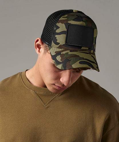 Beechfield Patch snapback trucker Black