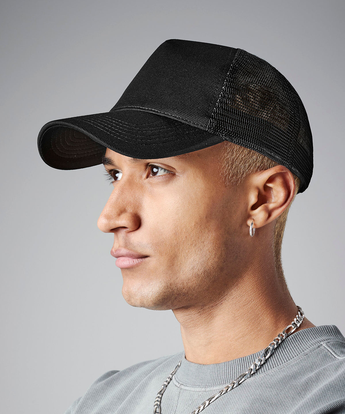 Beechfield Microknit snapback trucker Black