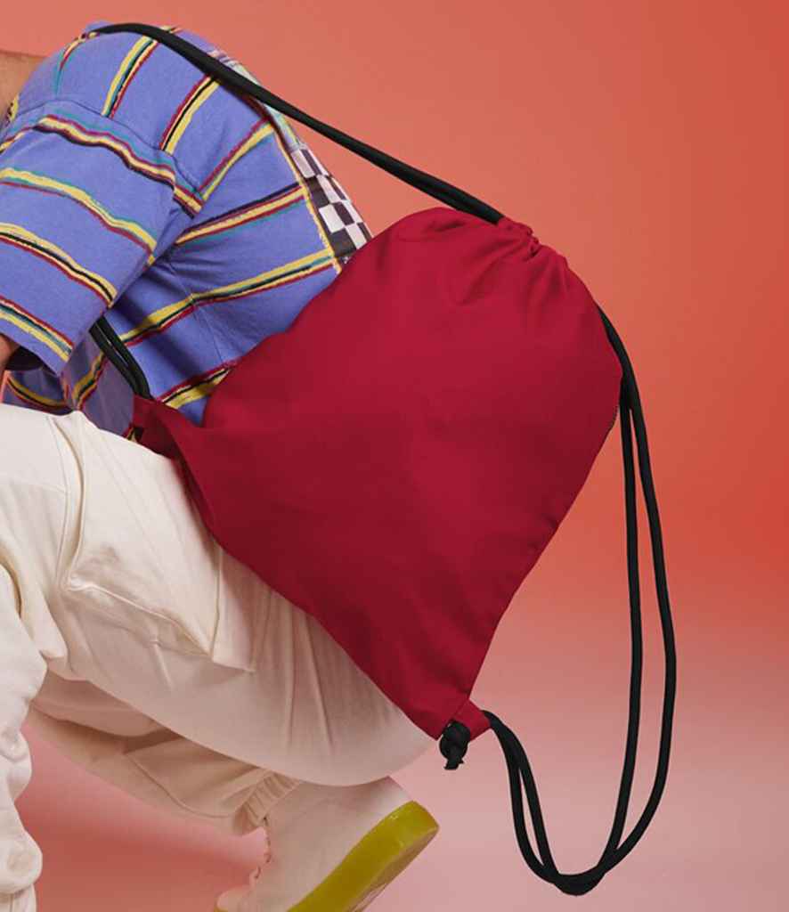BagBase Recycled Gymsac - model image