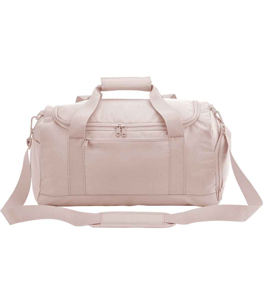 BagBase Small Training Holdall in Fresh Pink