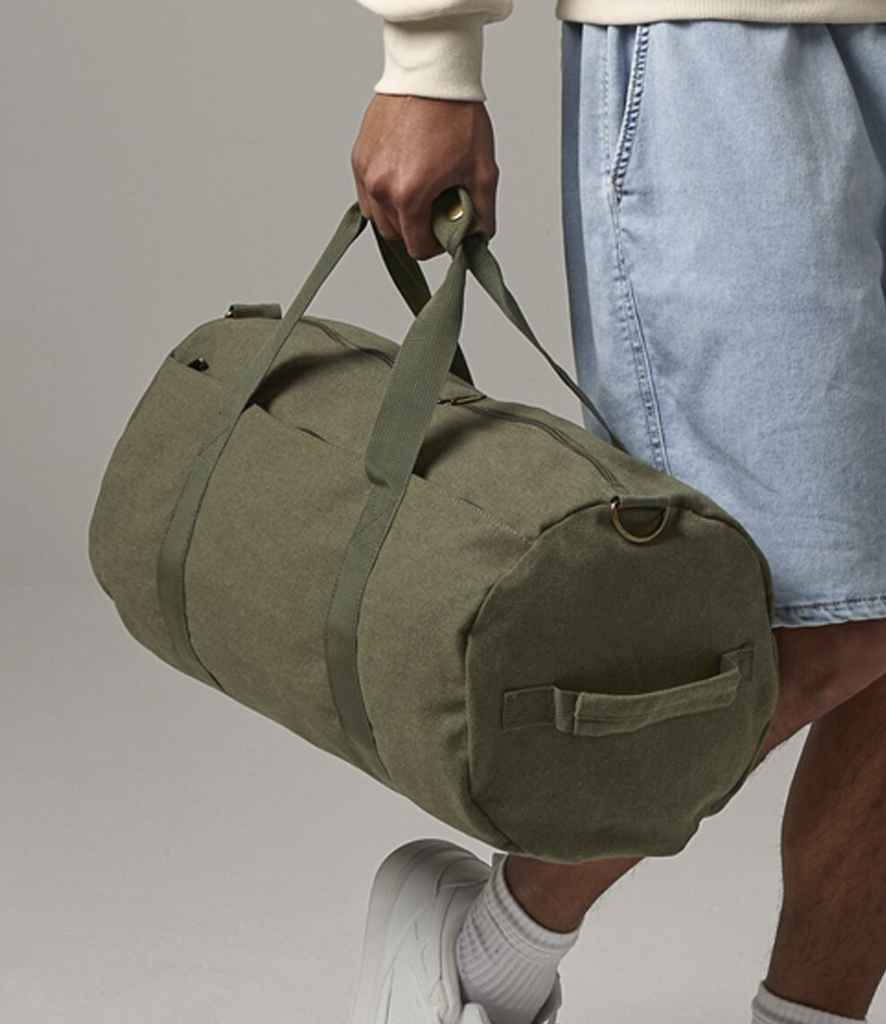BagBase Vintage Canvas Barrel Bag - model image