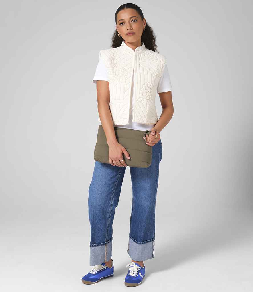 BagBase Quilted Accessory Case - model image