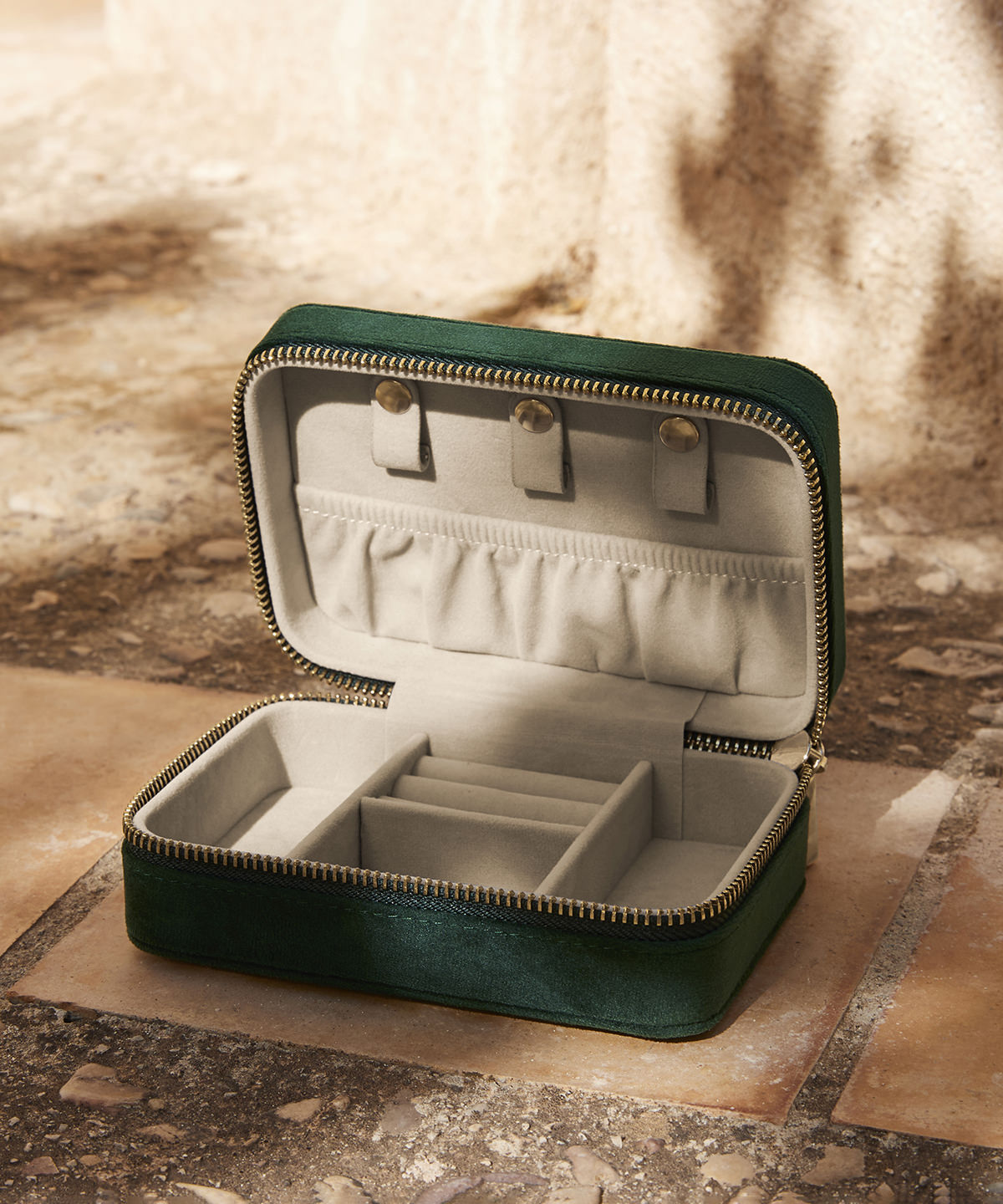 BagBase Velvet travel jewellery box Dark Emerald