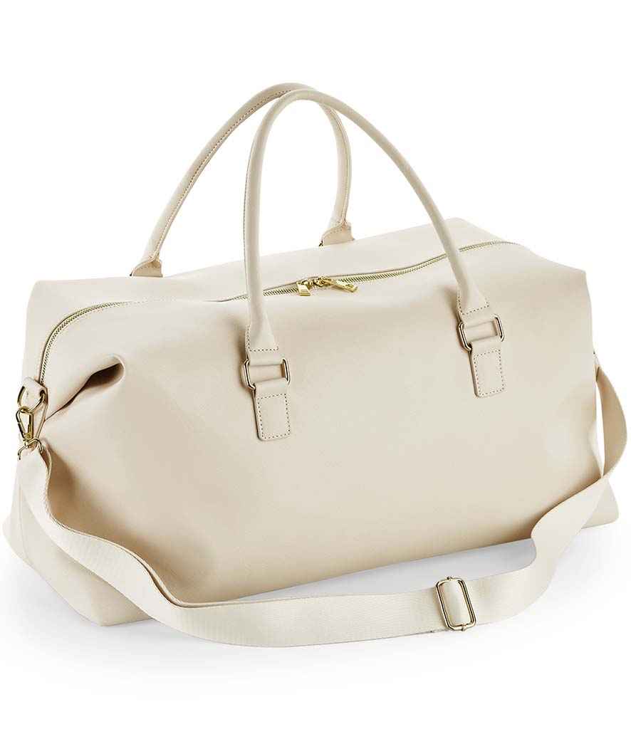 BagBase Boutique Weekender - model image
