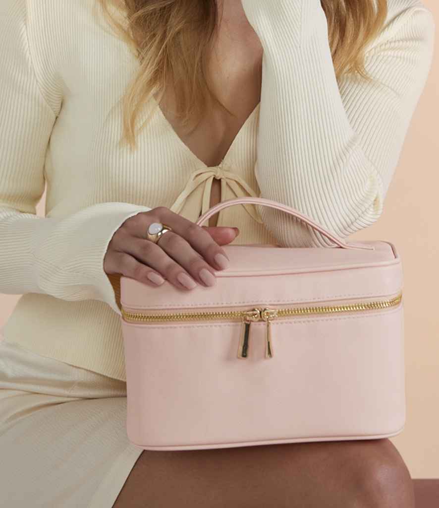 BagBase Boutique Vanity Case - model image