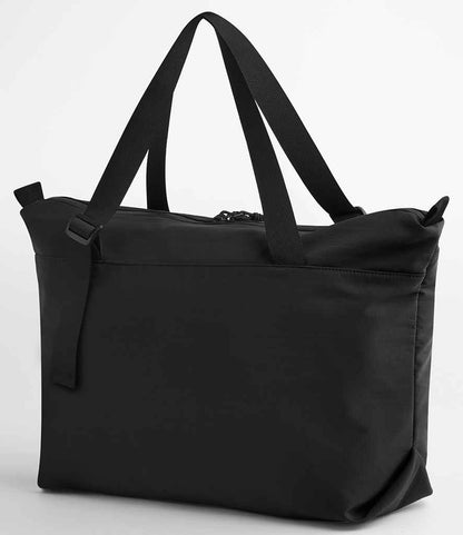 BagBase Minimal Lifestyle Tote Bag - model image