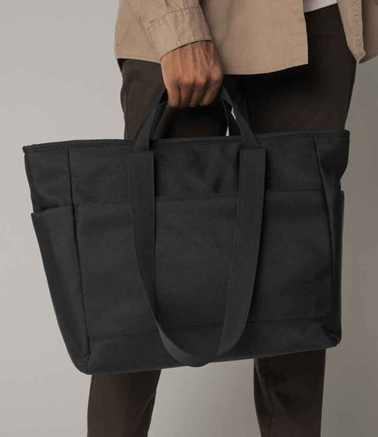 BagBase Simplicity Tote Bag - model image