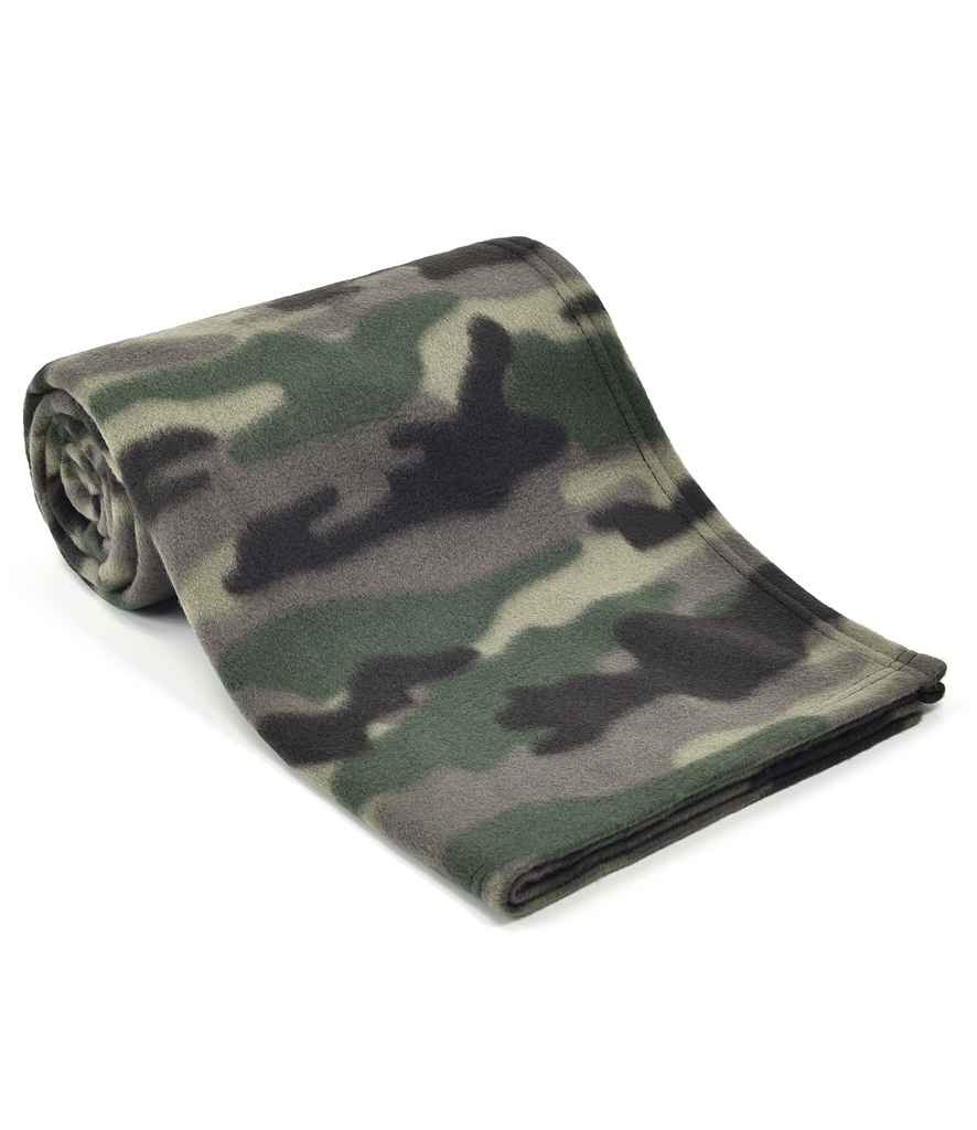 Brand Lab Pet Polar Fleece Blanket in Green Camo