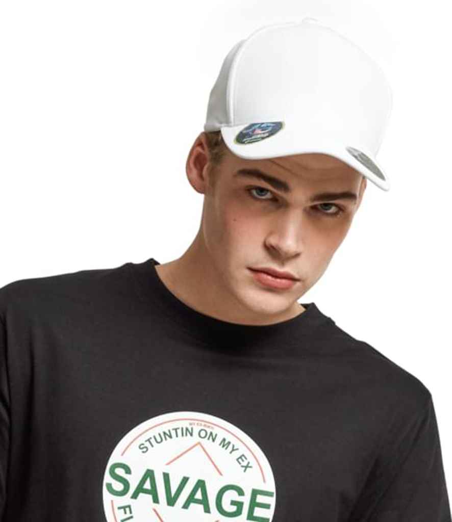 Flexfit Cool and Dry Mini Piqué Cap - model image