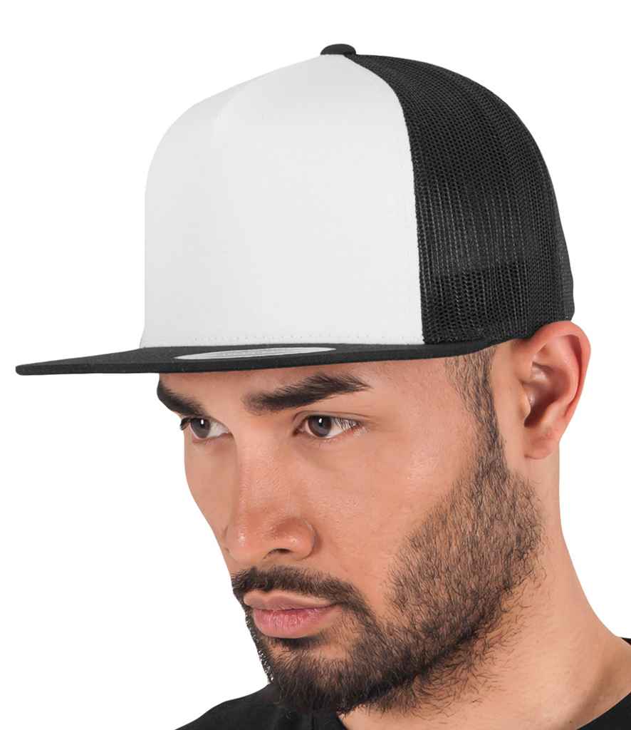 Flexfit / Yupoong Flexfit Contrast Trucker Cap