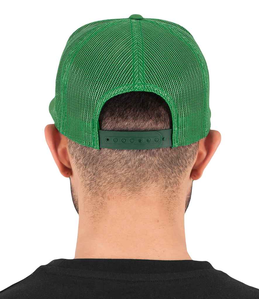 Flexfit Contrast Trucker Cap - model image