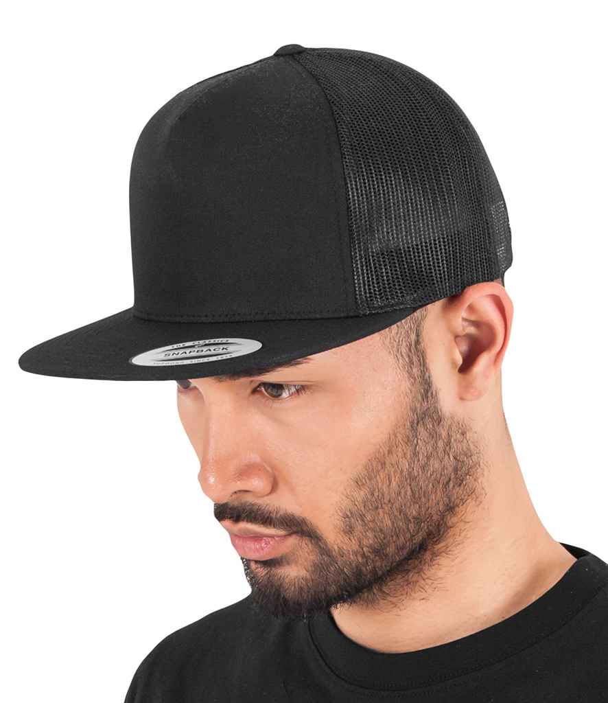 Flexfit / Yupoong Flexfit Classic Trucker Cap