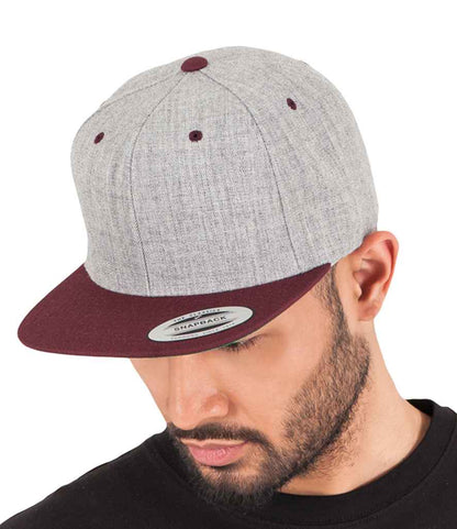 Flexfit / Yupoong Flexfit Two Tone Classic Snapback Cap Heather Grey/Maroon