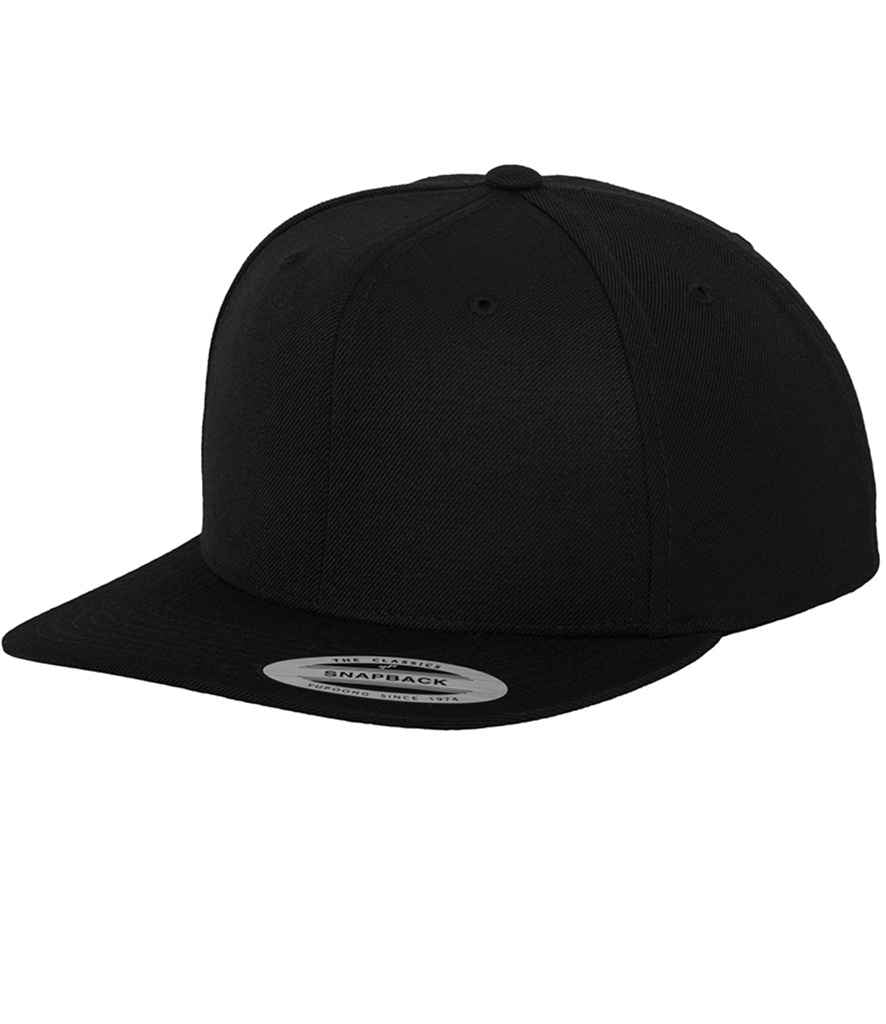 Flexfit Classic Snapback Cap in Black