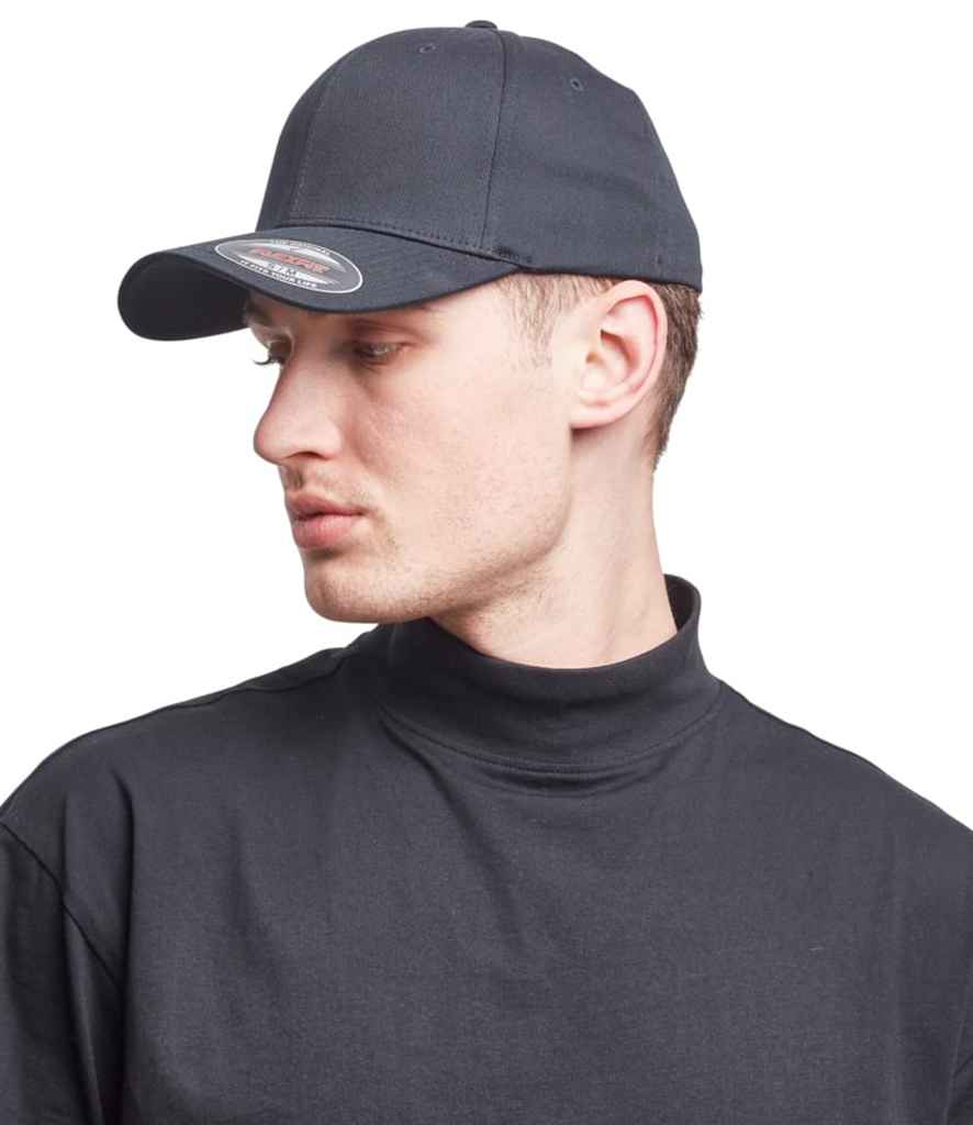 Flexfit Organic Cotton Cap - model image