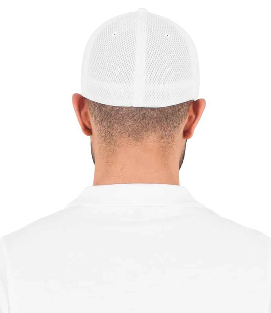 Flexfit / Yupoong Flexfit Tactel Mesh Cap White