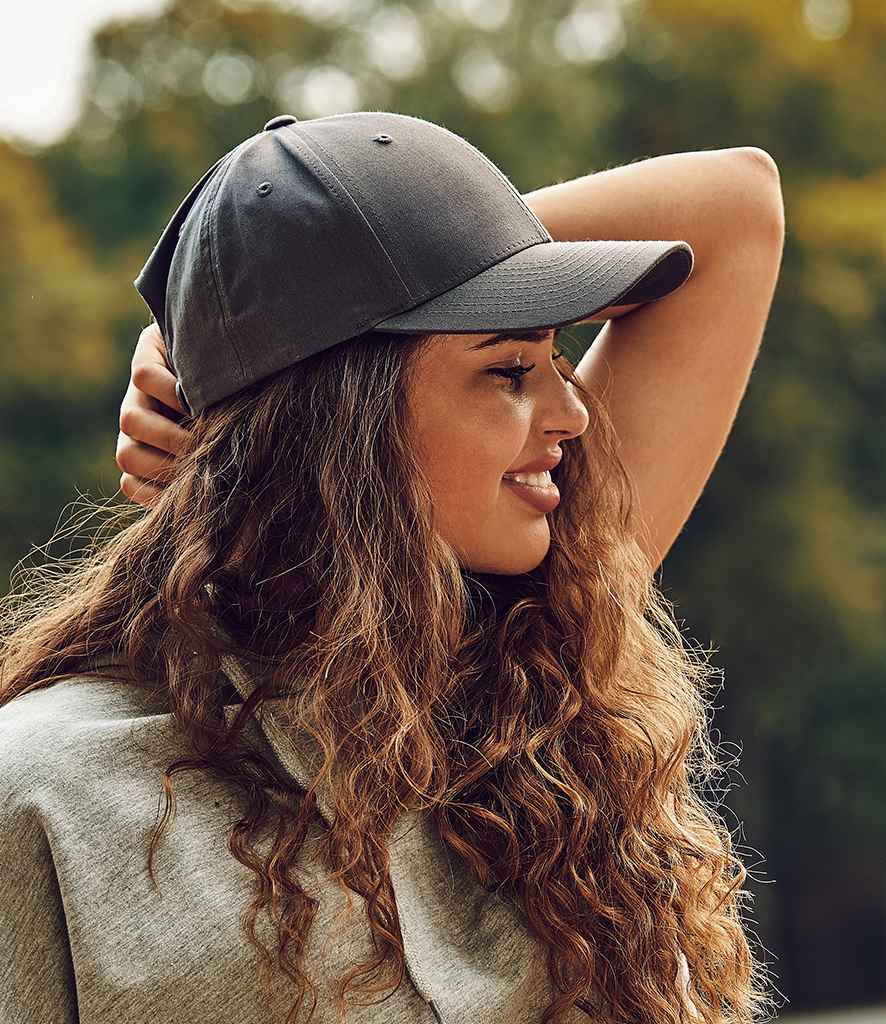 Flexfit Curved Classic Snapback Cap - model image