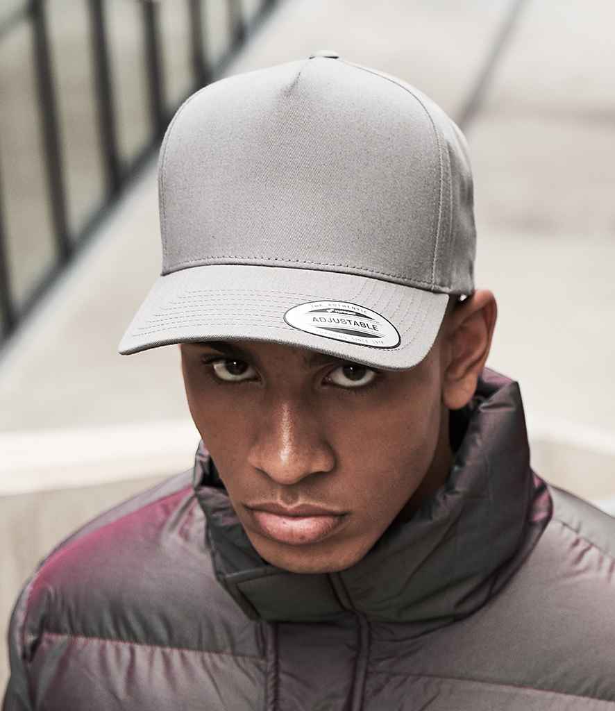 Flexfit 5 Panel Curved Classic Snapback Cap - model image