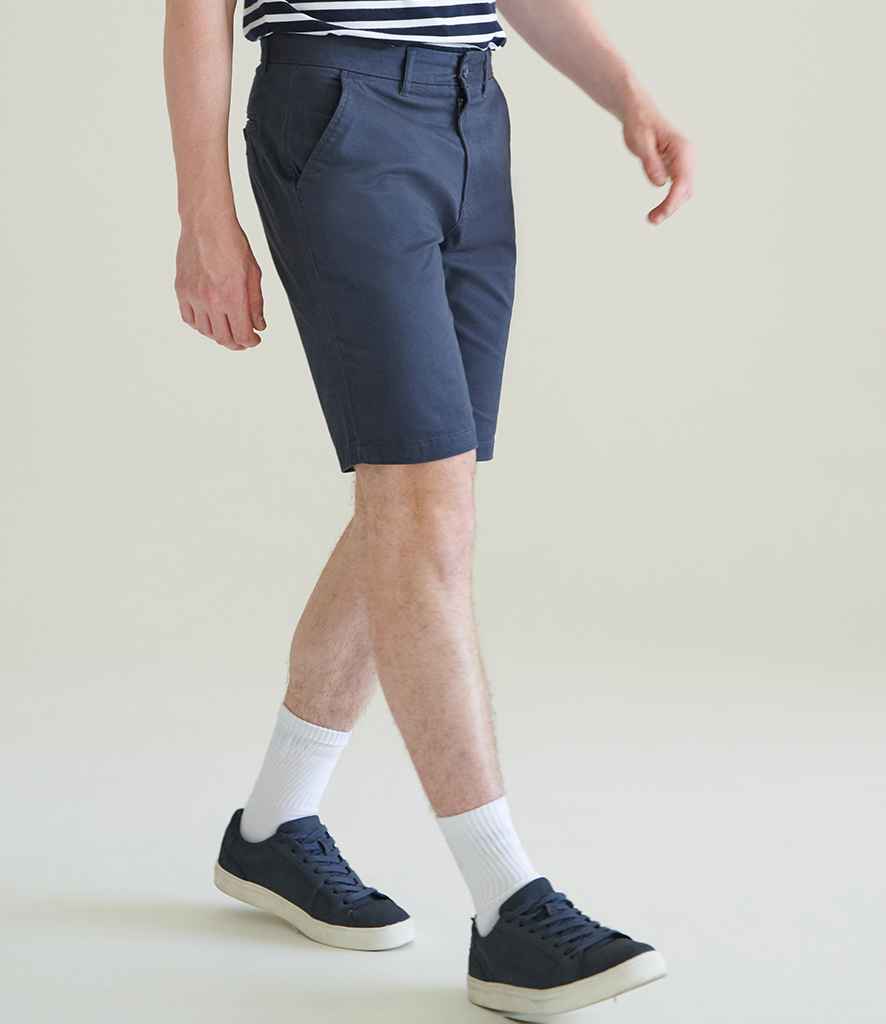Front Row Stretch Chino Shorts - model image
