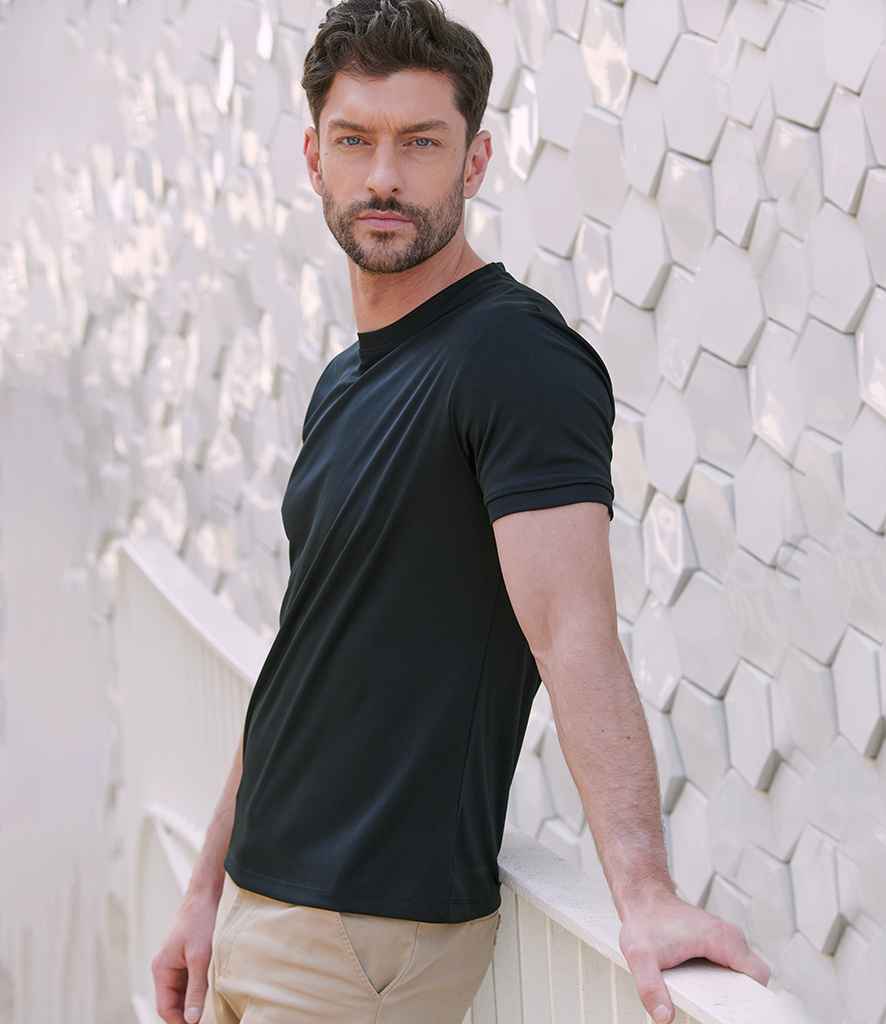 Henbury HiCool® Performance T-Shirt - model image