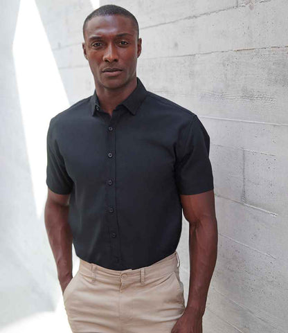 Henbury Henbury Short Sleeved Cotton Feel Coolplus® Shirt Black