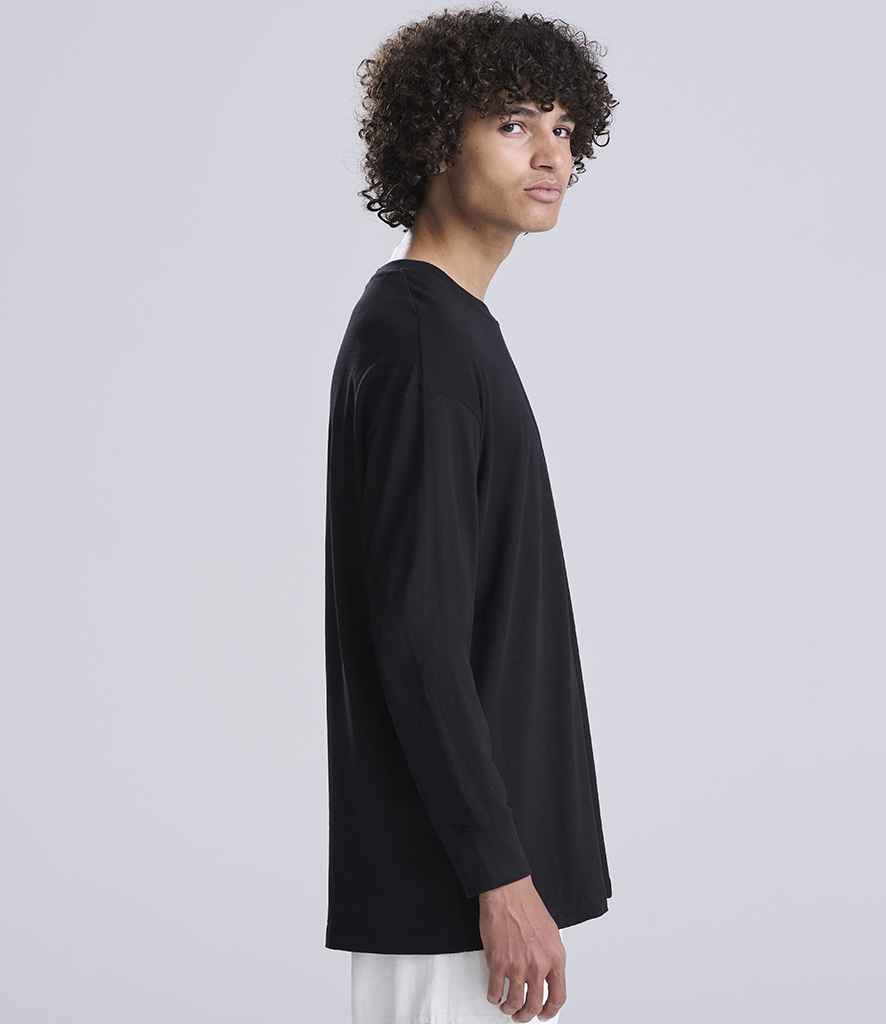 Just Ts AWDis Unisex Oversize 100 Long Sleeve T-Shirt Deep Black