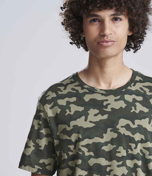 AWDis Camo T-Shirt - model image